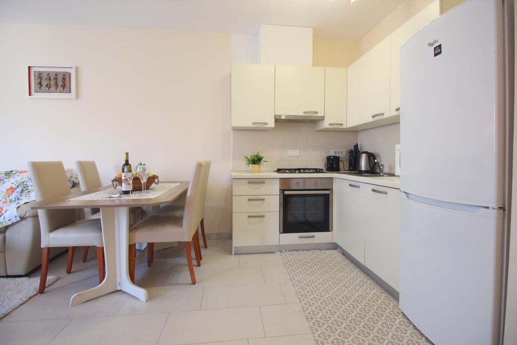 Apartment Brigite Ровинь Экстерьер фото
